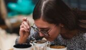 Cuppa kaffe hemma: Träna ditt smaksinne och isolera bönans rena aromer